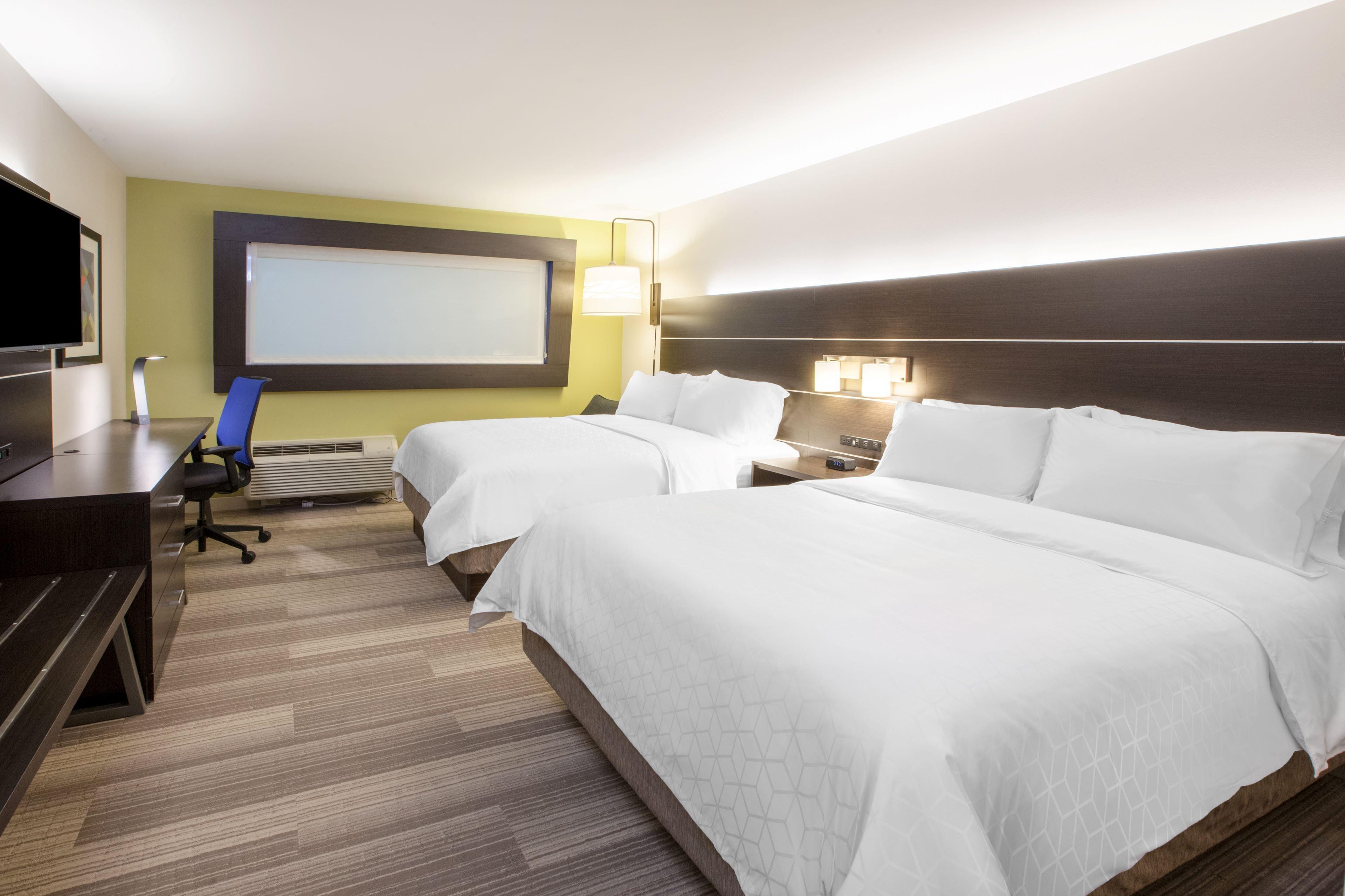 Holiday Inn Express & Suites Butler By Ihg Buitenkant foto